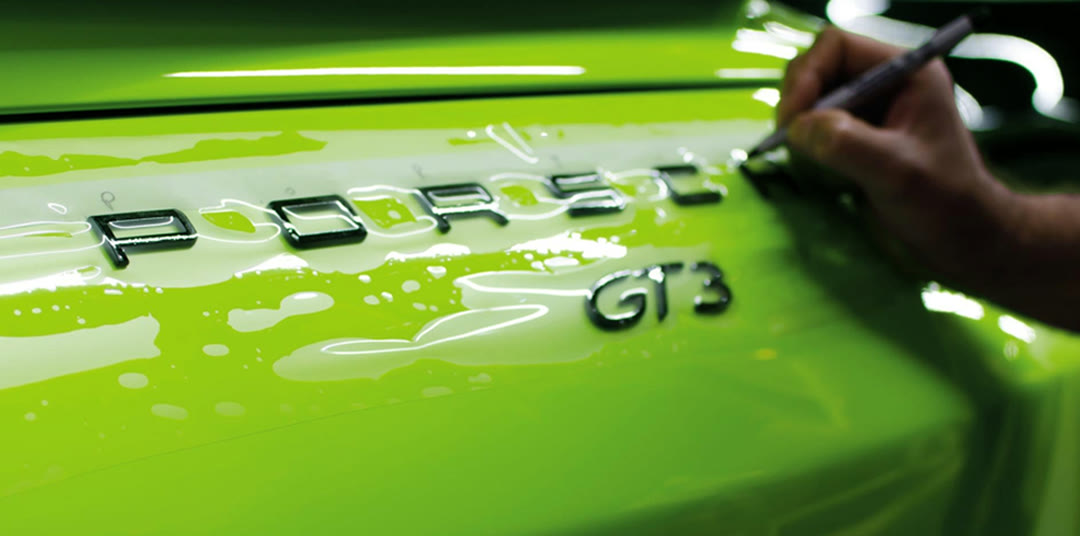 Aplicação de PPF Alta em um Porsche GT3 por estúdio parceiro